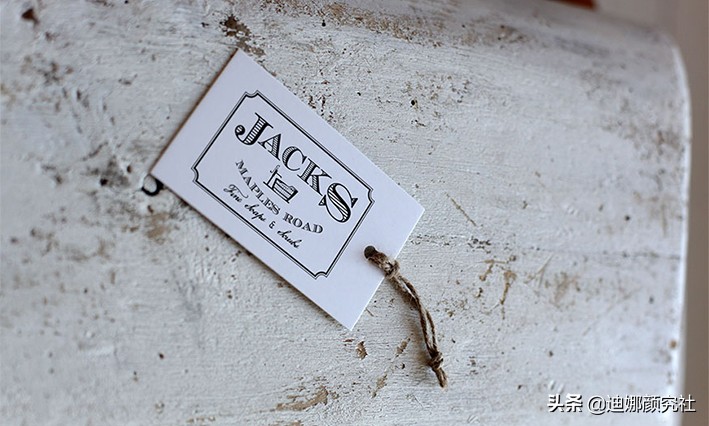 买衣服不会看吊牌，迪娜教你哦