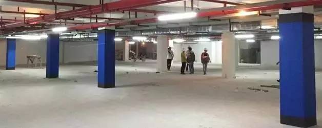 保利楼盘地下车库,保利地下车库