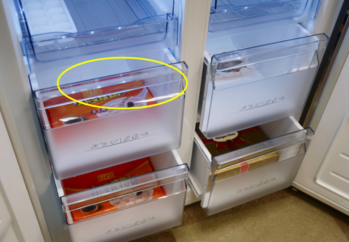 怎样做能让冰箱省电不结冰,冰箱放入一样东西永不结冰还省电