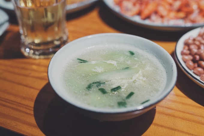 心中有桃花源何处都是山水间,心中若有桃花源何处是水云间