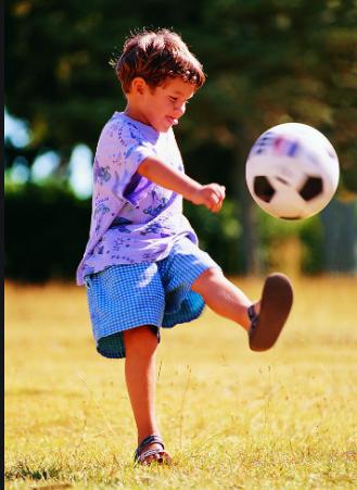 还记得足球最初的样子吗,足球都是青春的记忆