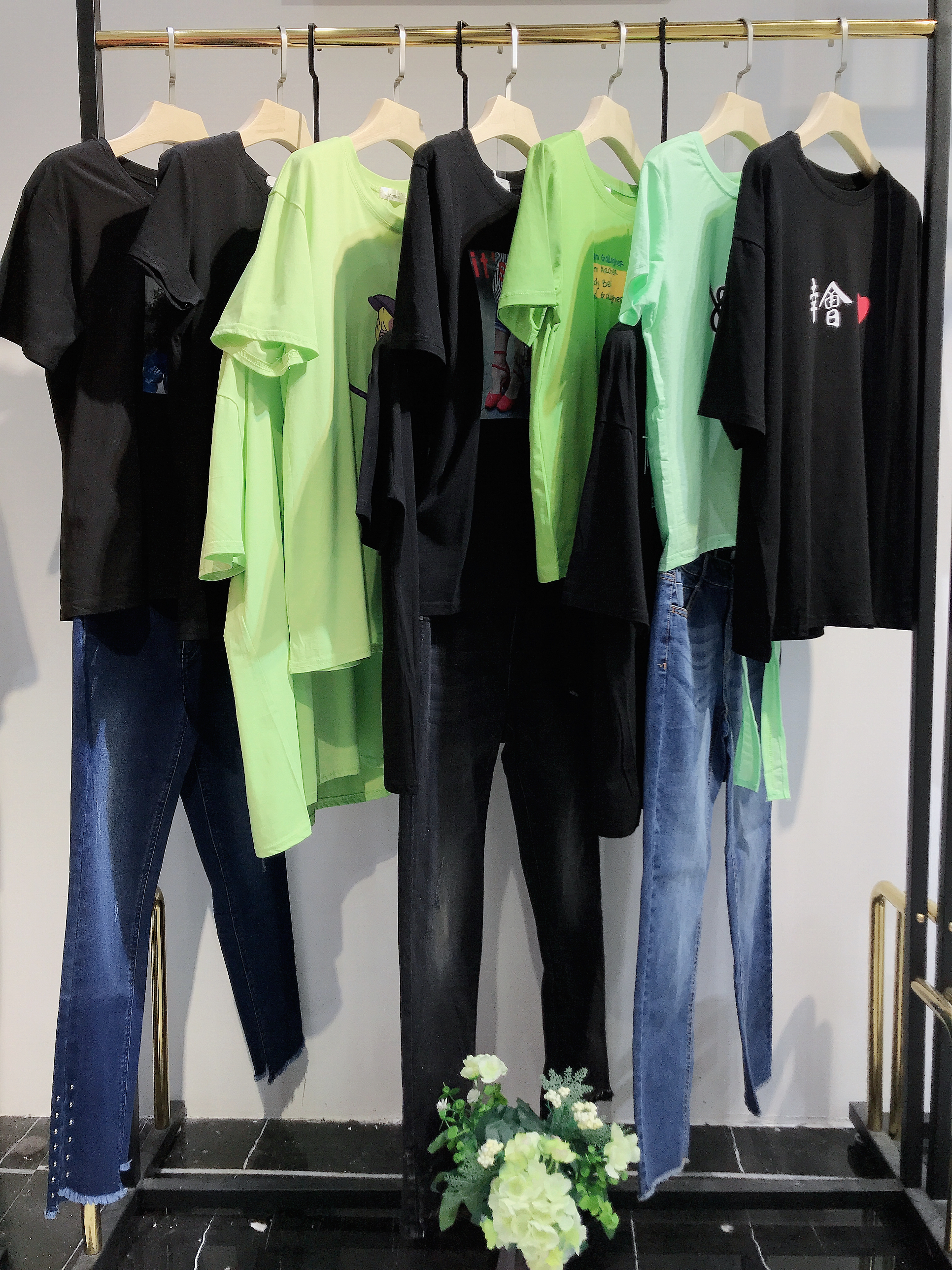 地摊女装19元货源网址,女装批发一手货源摆地摊