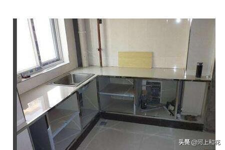 泥瓦匠的铺砖技巧,泥瓦匠地砖铺贴方法