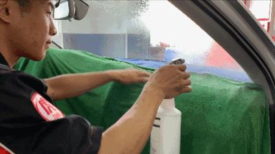 4s店贴膜要送的还是要加钱的,4s店送的原厂贴膜到底好不好