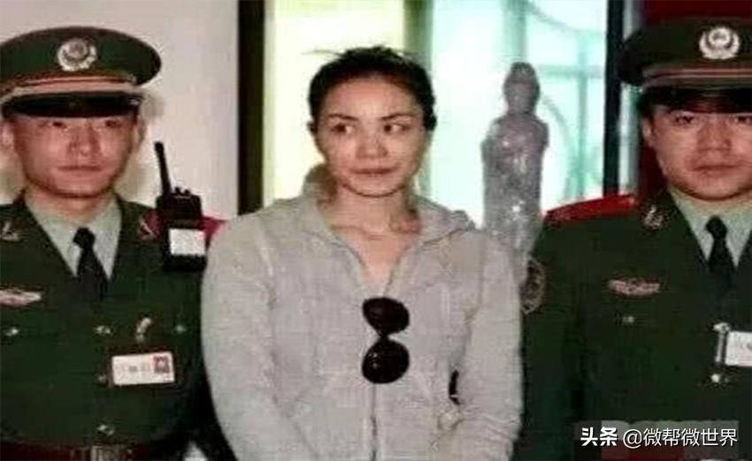 普通人和马云合影,不要和警察叔叔拍照