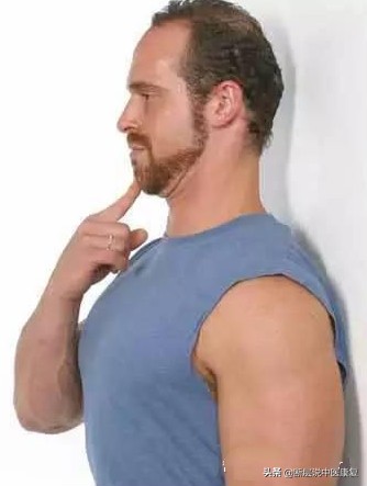 10岁小孩脖子后面有富贵包,脖子后面富贵包怎么彻底消除