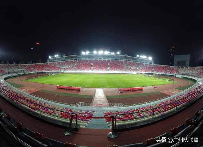 亚足联官宣!大连、武汉建4万人专业球场备战亚洲杯,无广州恒大