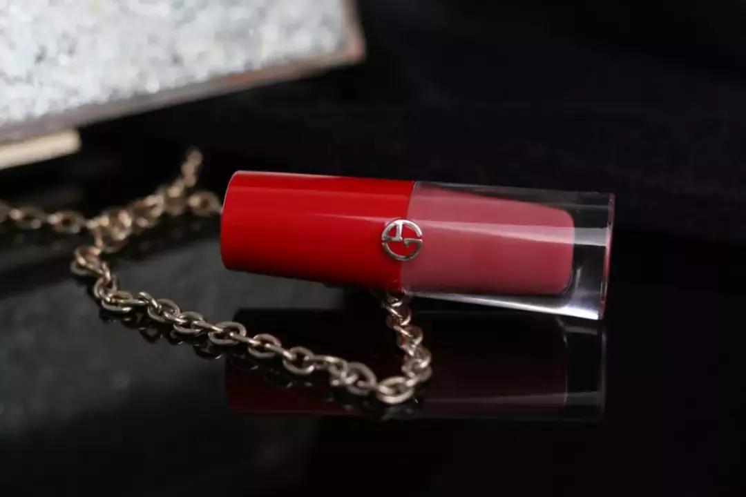 口红试色阿玛尼201黑管,阿玛尼冷门宝藏色