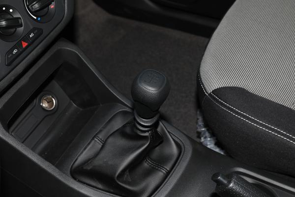 推荐五菱宏光1.5LS标准型，告别面包车