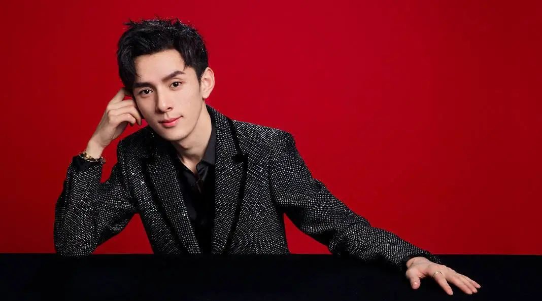 当面调侃杨幂？口红一哥李佳琦遭遇信任危机