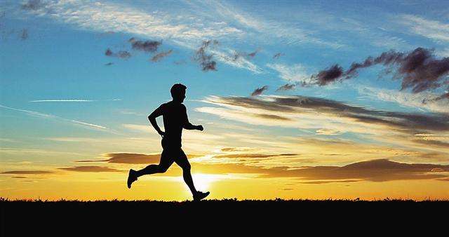 骑行膝盖关节外侧疼骑行姿势纠正,膝盖疼怎么骑行山地车