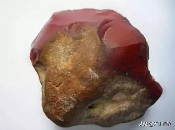 怎么捡到价值极高的石头,捡到一块石头价值千万