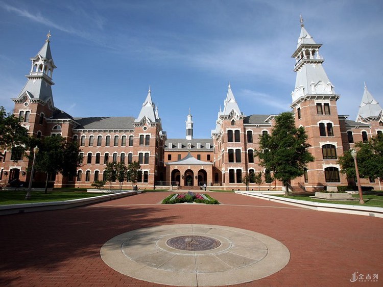 在弗吉尼亚大学上学是什么体验,德克萨斯上学感受