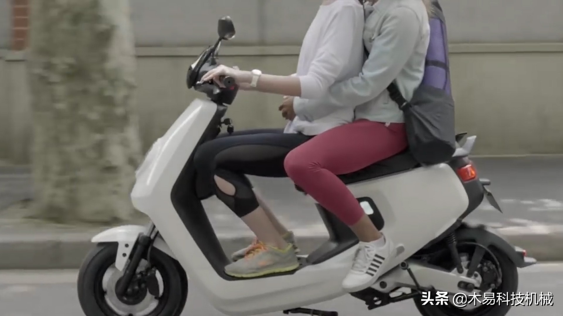 不服不行！太阳能电动车诞生，最大时速可达125公里