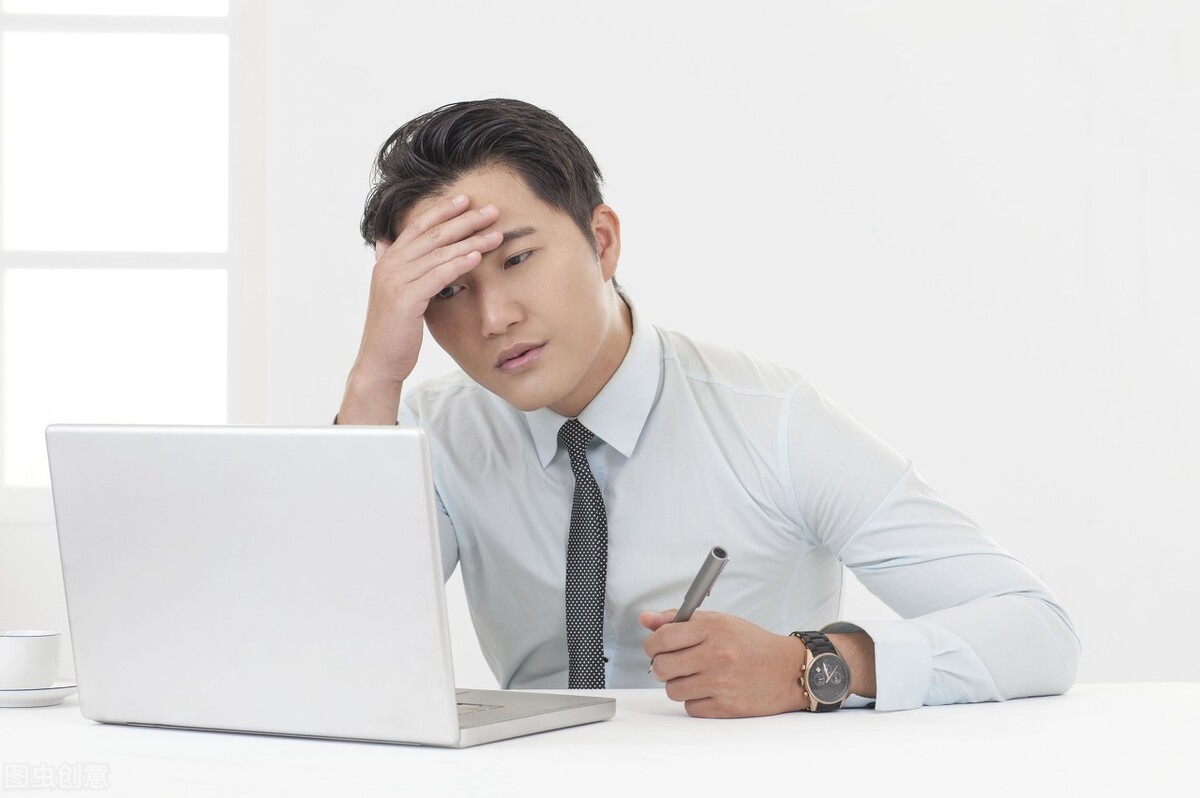 成年人白斑如不及时治疗会有哪些后果