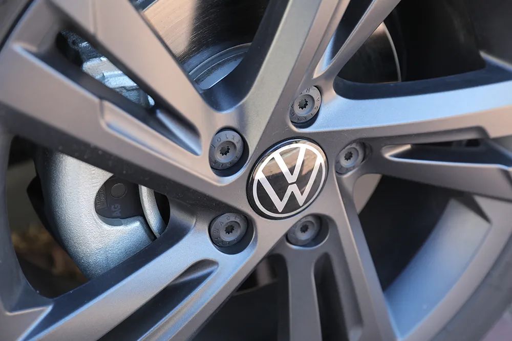 一汽大众高尔夫2021款gti落地价,一汽大众数字高尔夫2021