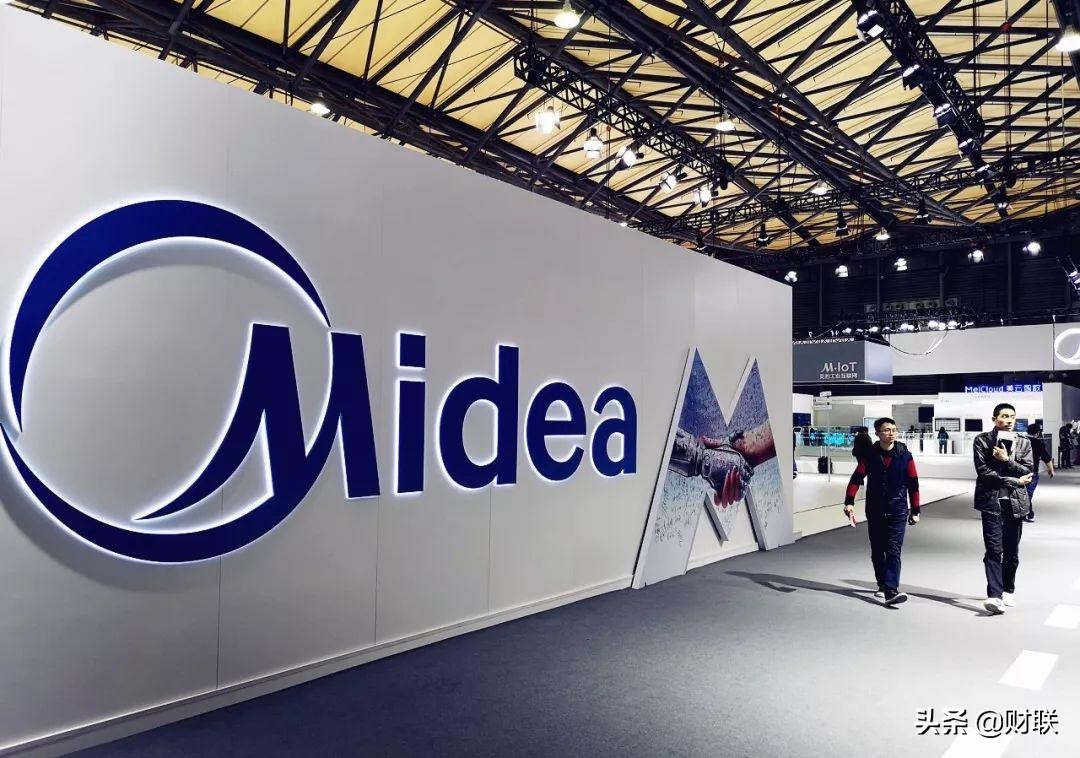 位居“空调老大”多年，如今被另一巨头拿下，董明珠输在了哪？