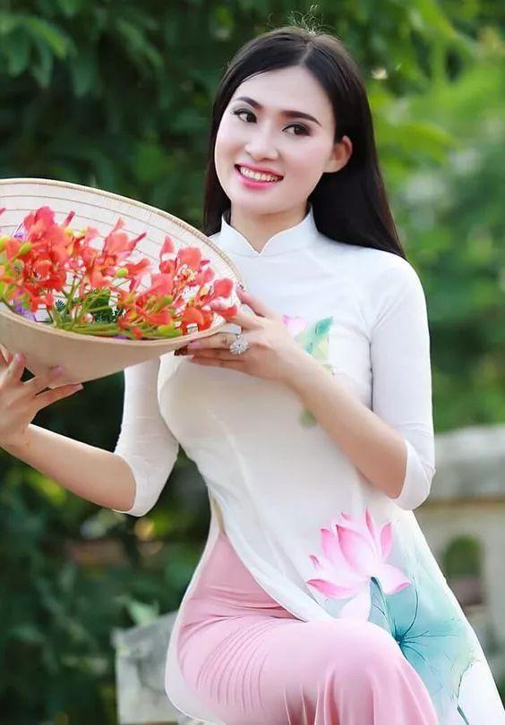 出淤泥而不染荷花之美,如果你是一朵出淤泥而不染的荷花