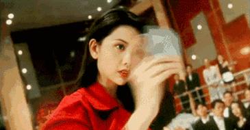 “性感*星艳**”邱淑贞：媚而不俗，娇艳欲滴，活在无数少男的*梦春**里