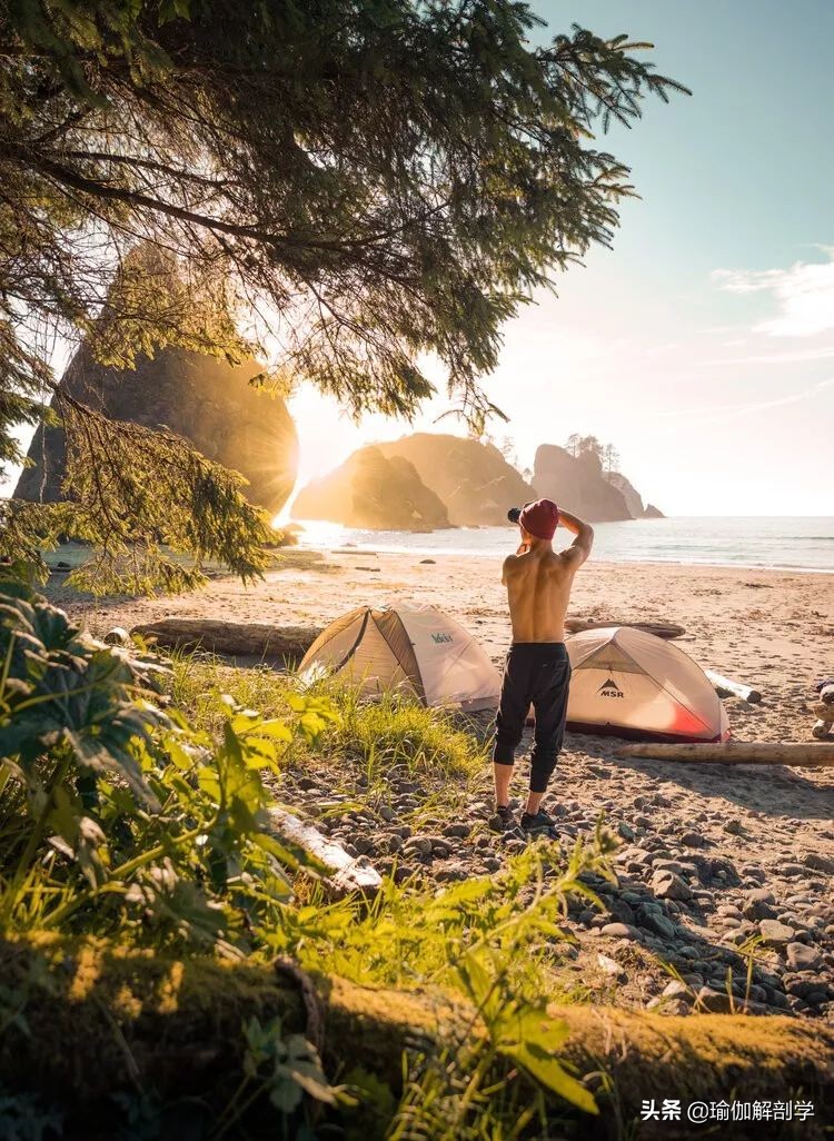 当瑜伽遇上摄影,男摄影师和瑜伽