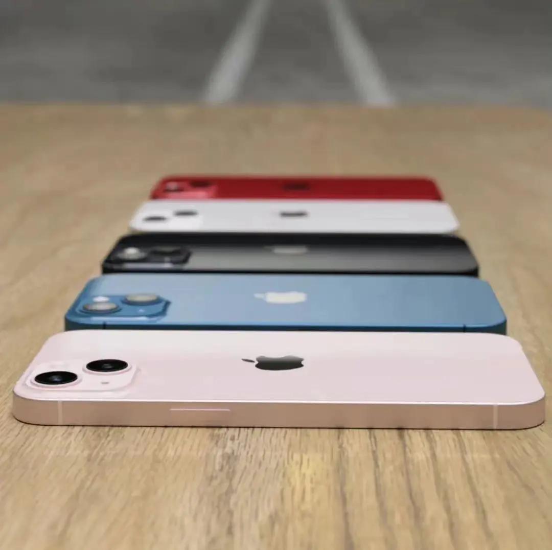 iphone13提前开箱,iphone13打开包装