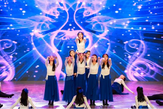 碧桂园十里银滩学校的学生为何总是那么优秀？