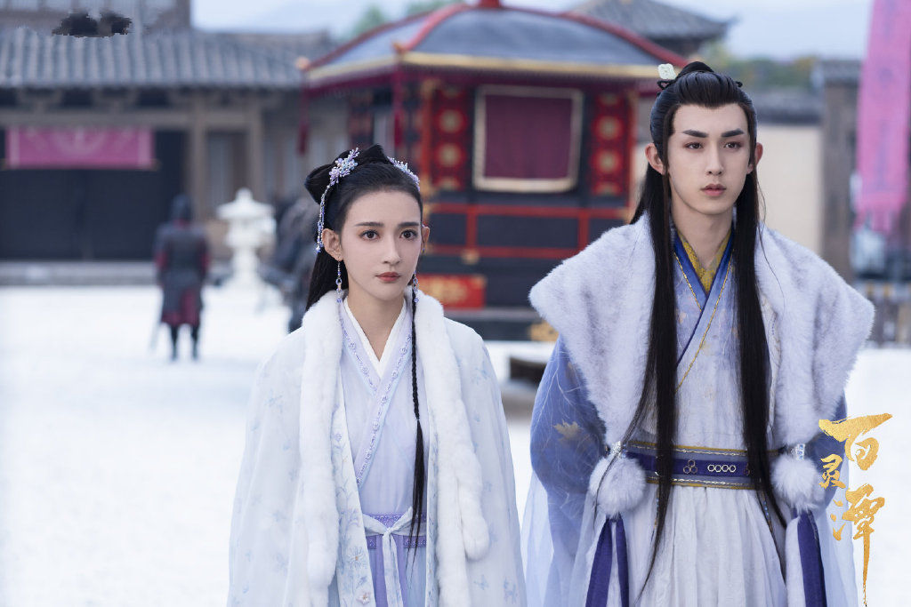 郭俊辰康宁百灵潭宣传小视频,百灵潭拍摄现场郭俊辰和康宁