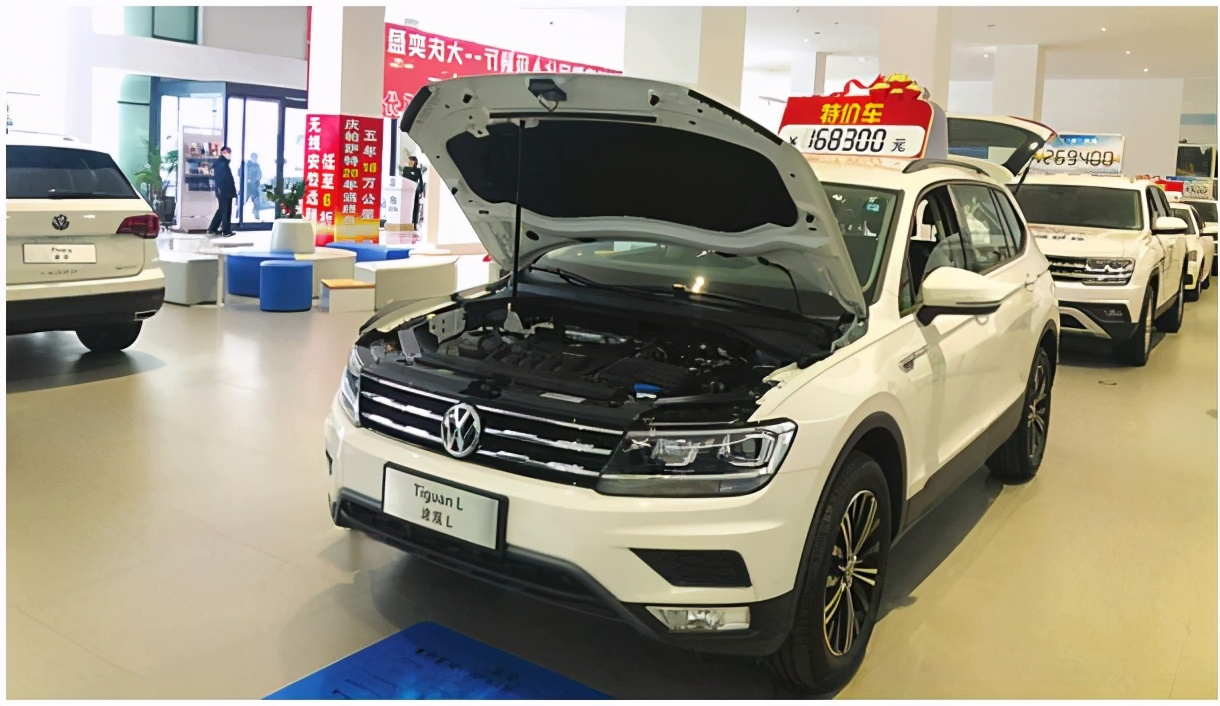 4s店车辆不愿意卖,市民不满4s店汽车串着卖