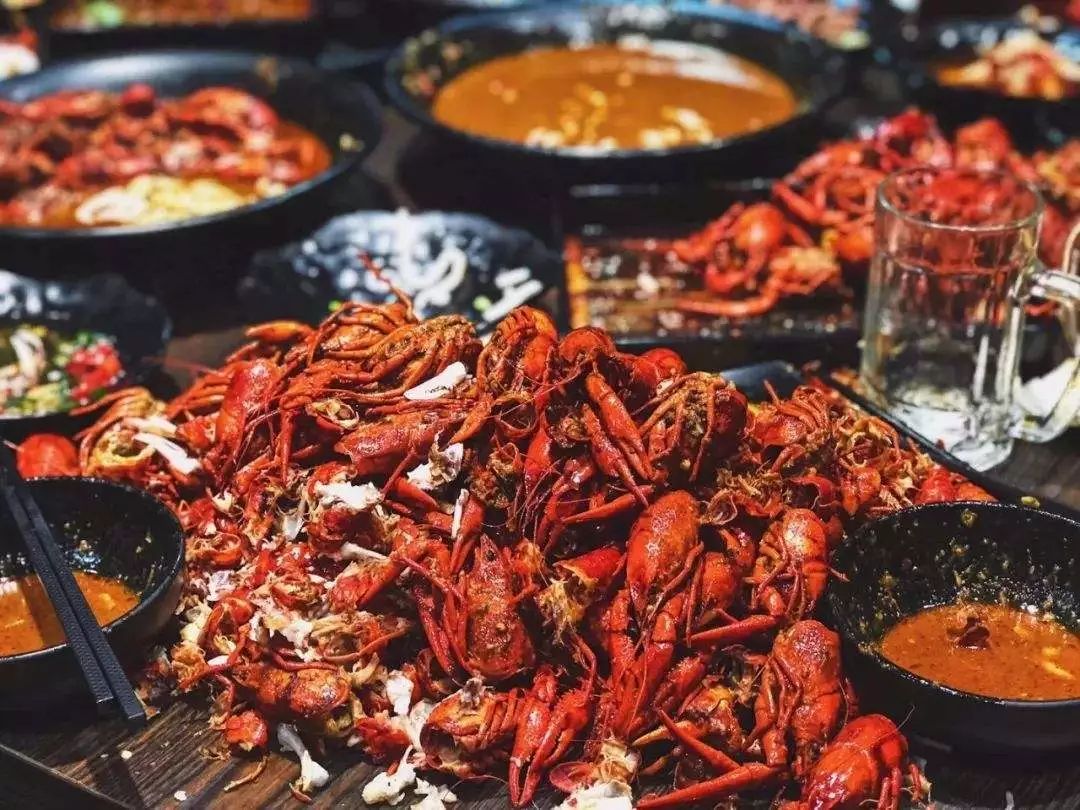 社创案例|变身环保塑料：小龙虾壳的“善终”