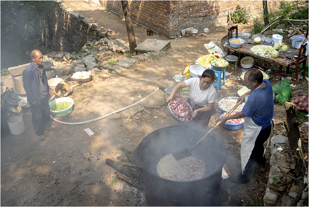 河南白事大锅饭做法步骤,林州有白事做大锅饭的没有
