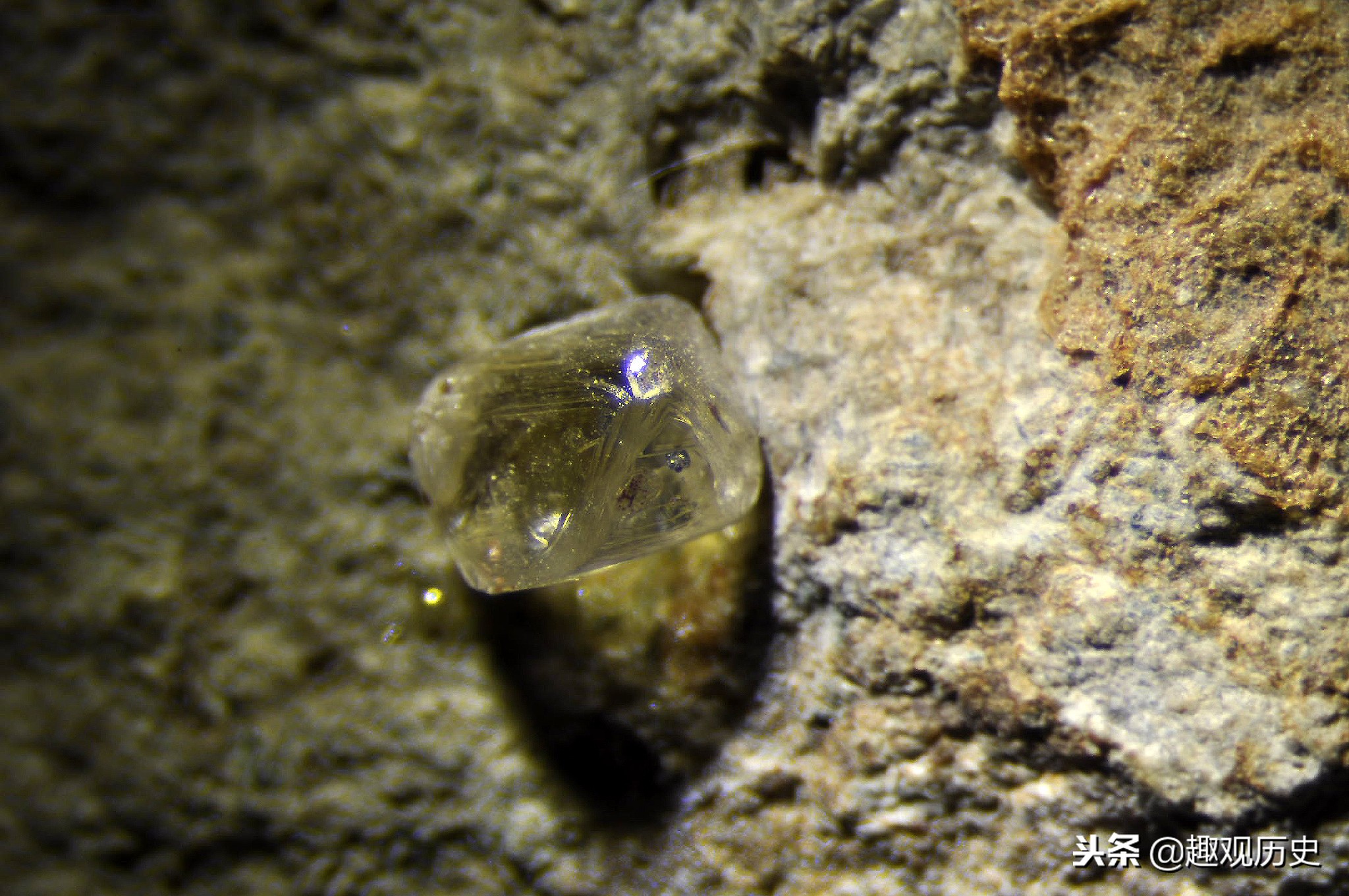 此国拥有大量钻石，如今却人均负债两千，综合国力全球倒数第三