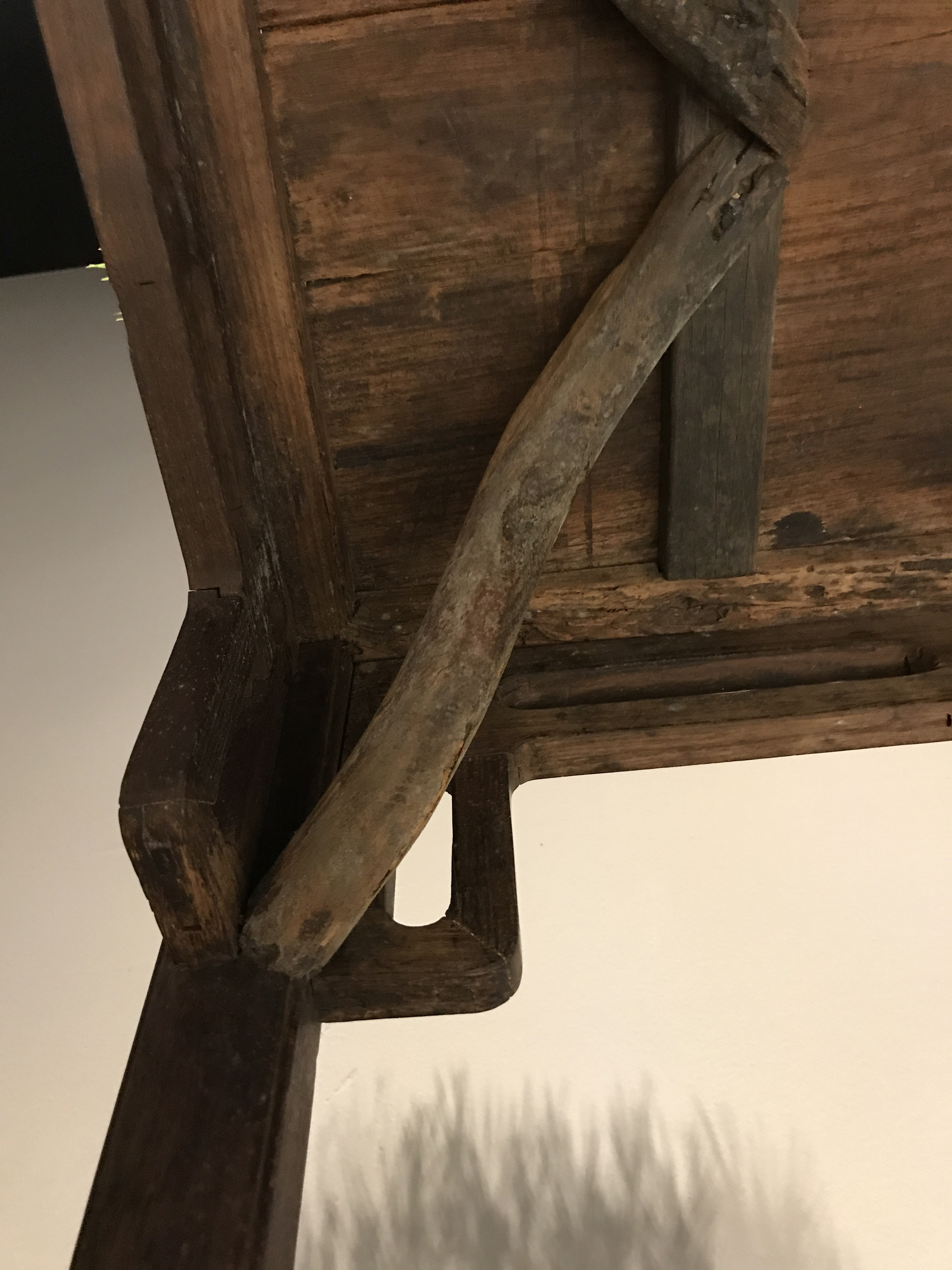 明代海南黄花梨卡子花条桌,黄花梨高束腰雕花牙板小条桌