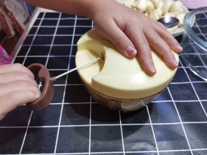 怎么做面条好吃又简单不浇热油,不用任何食材拌面条应该怎么做