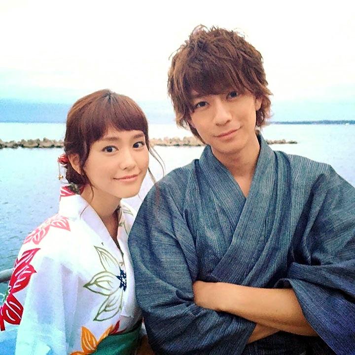 穿搭|美日韩高甜明星CP：遇见对的人，戏里戏外每天都是情人节