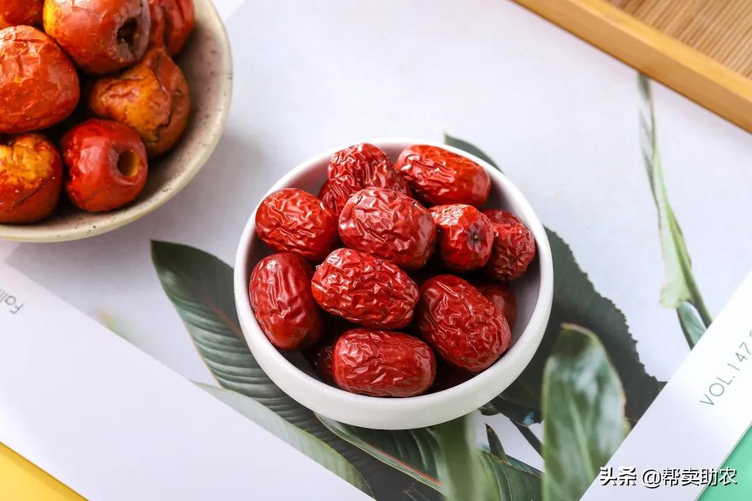 清除身体垃圾的蔬菜,帮他丢掉垃圾食品