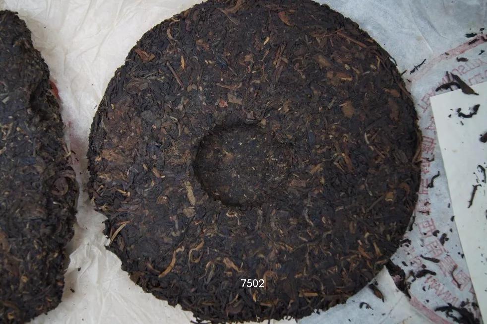 98年勐海茶厂方砖熟茶鉴别,7542和7502的区别