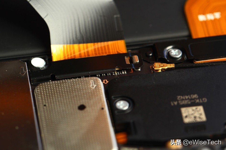 华为平板m6高能版扬声器,华为平板m6的四扬声器和音响