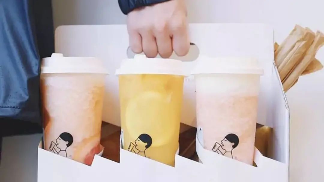 喜茶奈雪星巴克,星巴克喜茶奈雪哪个更贵