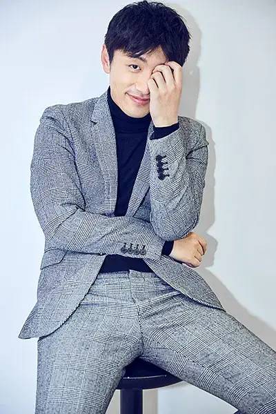 万万没想到王大锤，如今一路走到威尼斯影展了