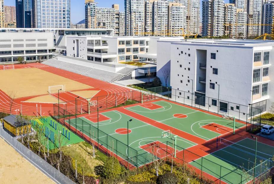 绿城实验学校,开学了学校