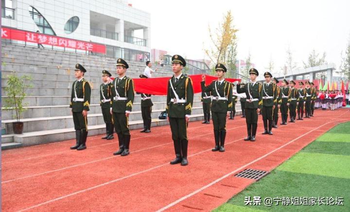 北二外成都附中怎样才能进,北二外成都附中探校