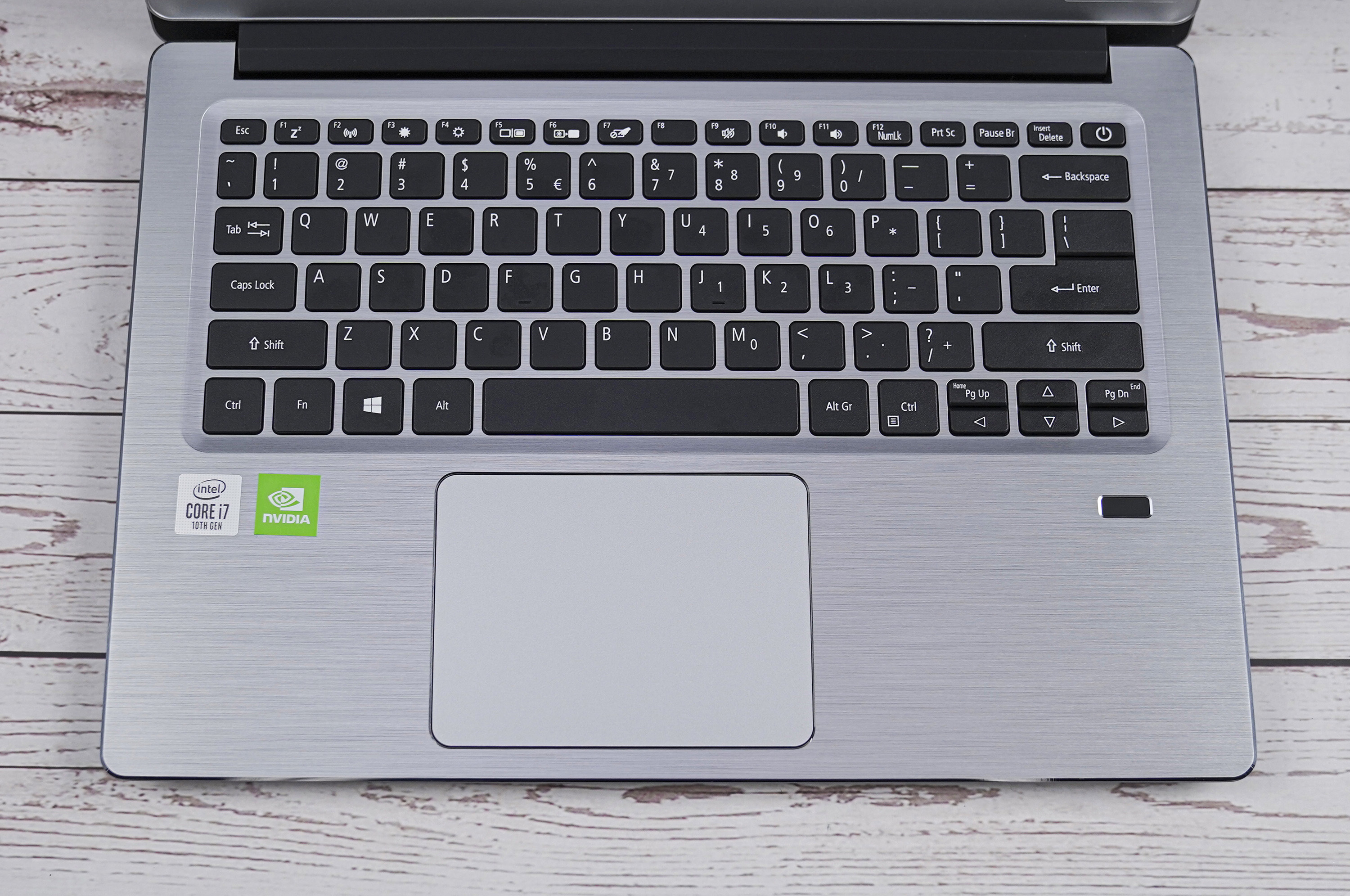 宏碁墨舞ex214,宏碁墨舞ex214搭载11代i3评测