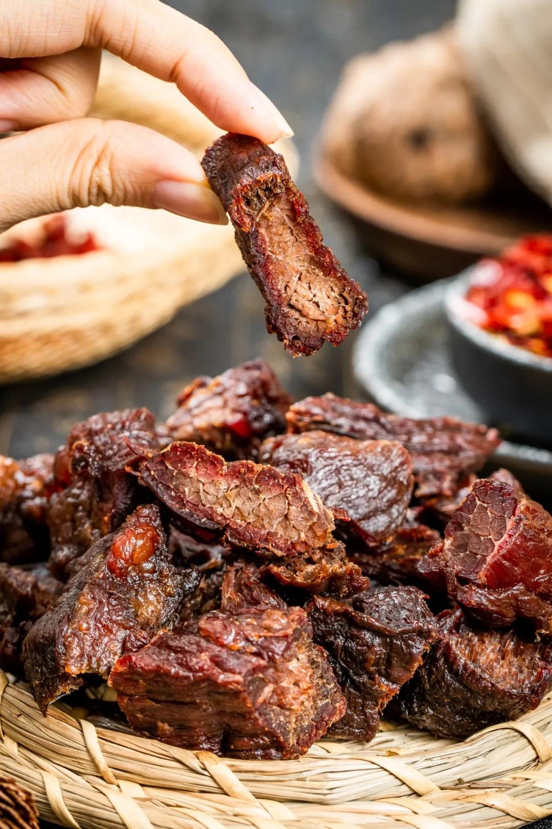 火烤牛肉干最近火的,鞍山西道美食牛肉干