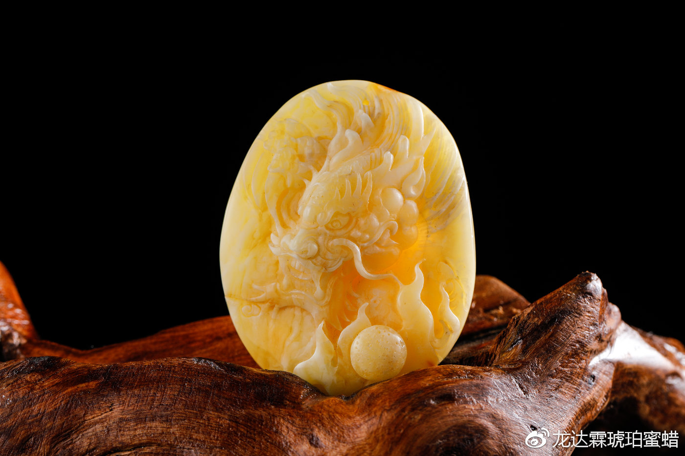 蜜蜡鉴别的方法和技巧,12种琥珀蜜蜡鉴定小妙招