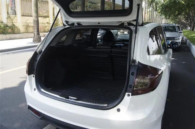 满足“多人运动”与“炸街”需求，8W+任性开回家！