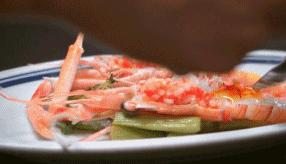 该死，他还是那么帅