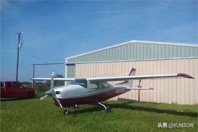 飞机的偏航和滚转有什么区别,关于飞机偏航的知识点