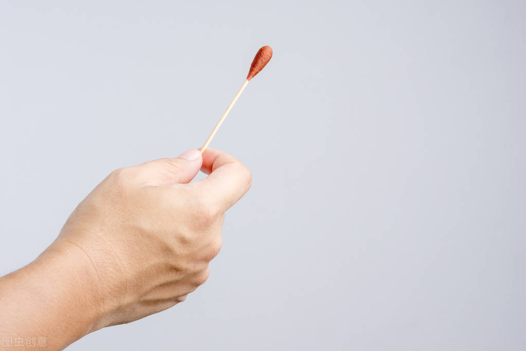 嗓子疼、记忆力减退、睡不好？可能是慢性疲劳了，不妨试试脐疗