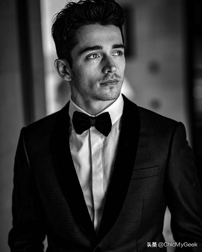 逆天颜值男明星,逆天颜值的帅哥