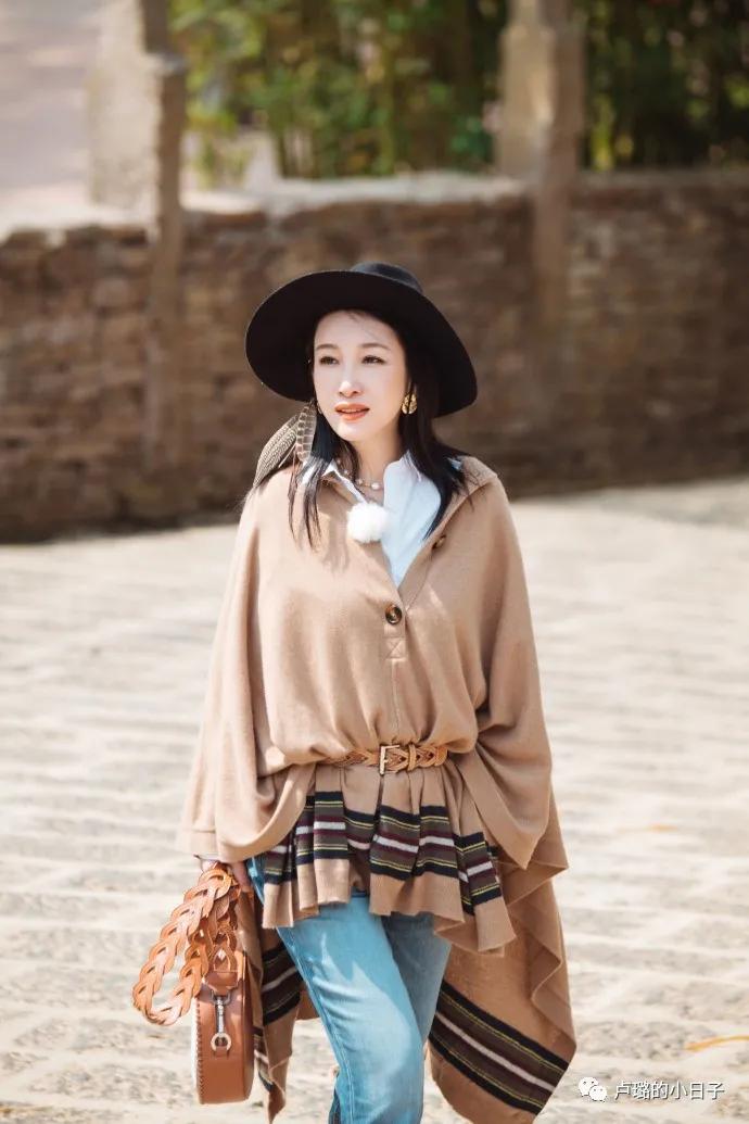 被秦海璐穿过的那些牌子,简直就是中年姐姐穿搭的模版